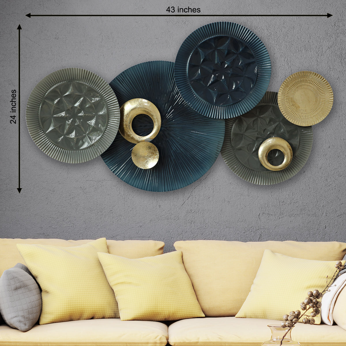 Renné Circular Discs Metal Wall Art