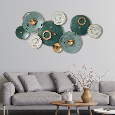 The Royal Green Circular Motion Metal Wall Art