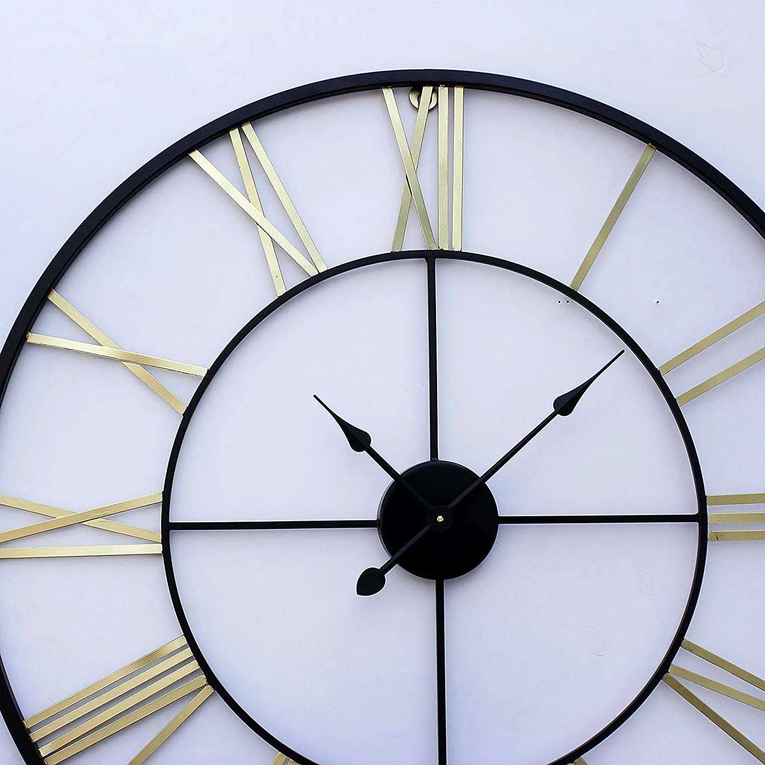Central Roman Clock