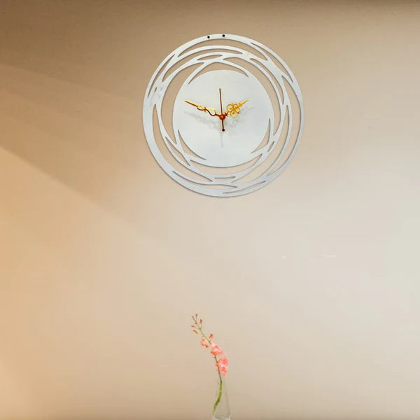 Round Cutout Designer Wall Clock